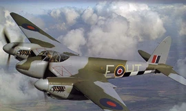 Máy bay Mosquito của Không quân Hoàng gia Anh có thân làm bằng gỗ ép. Ảnh: Wikimedia