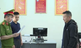 Khởi tố 2 đối tượng khai thác cát trái phép ở Thanh Hóa