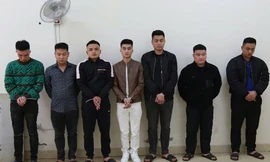 Bắt nhiều nhóm dân chơi tổ chức 'bay lắc' trong căn hộ chung cư