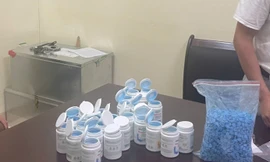 Phát hiện 4,2kg ma túy giấu trong hộp thực phẩm chức năng