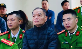 Bị cáo Lê Thanh Vân đề nghị toà triệu tập nguyên Bí thư Tỉnh ủy Quảng Ninh 