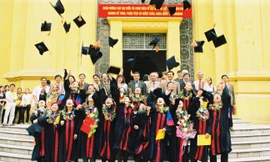 Khoa Quốc tế xét tuyển nguyện vọng 2, 3