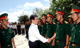 Đề cao cảnh giác, bảo vệ vững chắc biển, đảo