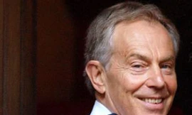 Cựu thủ tướng Anh: 1 triệu USD/ giờ diễn thuyết