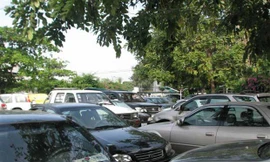 Toyota Camry đời 99, dòng xe chủ đạo ở Phnom Penh