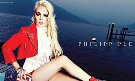 Lindsay Lohan khoe dáng hút hồn