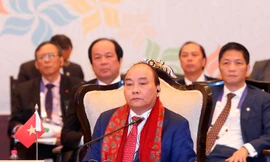 Thủ tướng Nguyễn Xuân Phúc phát biểu tại Hội nghị Cấp cao kỷ niệm 25 năm thiết lập quan hệ Đối tác đối thoại ASEAN-Ấn Độ. (Ảnh: VGP)