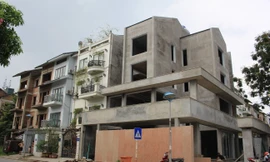 Hà Nội sẽ kiểm tra đột xuất việc cấp sổ đỏ, giấy phép xây dựng