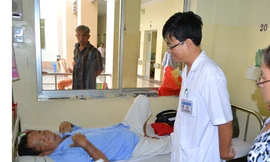 Giá thuốc cao, gần 3 triệu bệnh nhân khó tiếp cận