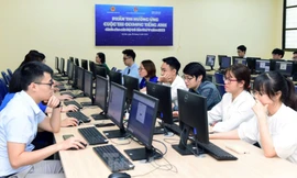  Tổ chức Cuộc thi Olympic tiếng Anh dành cho cán bộ trẻ năm 2025