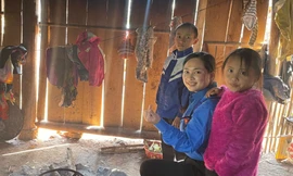 Những bước chân không mỏi trao yêu thương