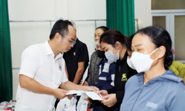 Điểm tựa tinh thần hỗ trợ người dân khó khăn vươn lên thoát nghèo 