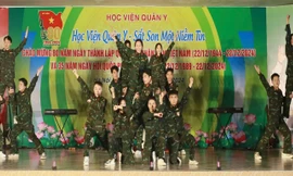 Sôi nổi dạ hội thanh niên ‘Sắt son một niềm tin’