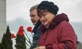 Chùm ảnh Tatarstan tưởng niệm nạn nhân vụ tai nạn máy bay