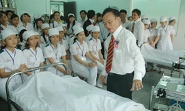 Khánh thành khu thực tập cho học sinh trung cấp Y Dược