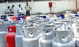 Bắt giữ hơn 400 bình gas giả