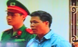 Bị cáo mô tả lại nổ súng tại vườn ông Đoàn Văn Vươn