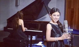 Cô bé 9 tuổi gây sốt với bản cover ‘Skyfall’