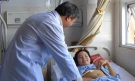 Bệnh nhân đã khỏe lại sau phẫu thuật nội soi tán sỏi mật (Ảnh: Kim Hà).