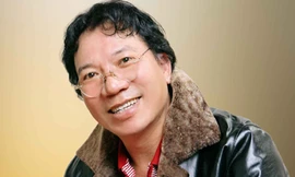 Ngọc Khang- nghệ sĩ opera hát nhạc nhẹ