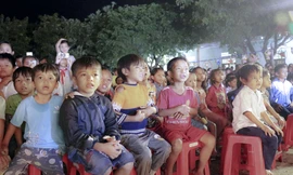 Hơn 500 em thiếu nhi rạng rỡ "đêm hội trăng rằm".