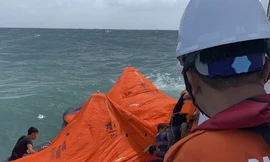 Điều động tàu SAR 274 (hiện chốt chặn tại Quy Nhơn) khẩn trương rời cầu thực hiện nhiệm vụ tìm kiếm cứu nạn 11 thuyền viên tàu Toàn Phát 68.