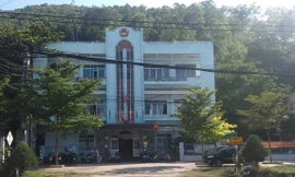 Trụ sở Đảng ủy, UBND phường Đống Đa nơi bà Dung từng công tác. Ảnh: Tr.Định