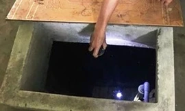 Bỏ thuốc độc xuống giếng nước đầu độc cả gia đình. Ảnh minh họa