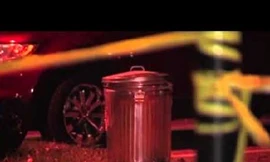 Quặn lòng xác bé 10 tuổi cháy đen trong thùng rác