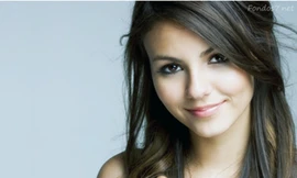 11 bí mật để luôn trẻ đẹp như Victoria Justice
