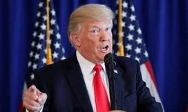 Tổng thống Mỹ Donald Trump ban bố tình trạng khẩn cấp quốc gia. Ảnh: AP