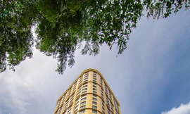 Đại gia Đường 'bia' dừng bán khách sạn dát vàng