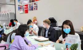 Thoát khỏi áp lực thi cử với phương thức xét học bạ