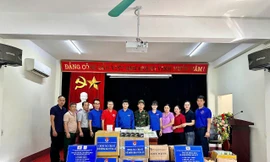 Đoàn Thanh niên TKV: Chung tay sẻ chia với đồng bào vùng lũ