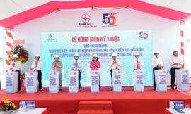 Ngành điện miền Nam 'cán đích' 50 công trình 110kV mừng ngày đất nước thống nhất