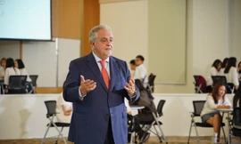 “Việt Nam cho tôi một thách thức mới trong nghề”