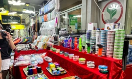 Thái Lan loay hoay với thuốc lá mới