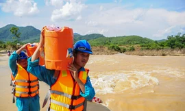 Viettel thành lập 9 đoàn tiền phương do chỉ huy các Tổng Công ty làm trưởng đoàn tại các tỉnh Hà Tĩnh, Quảng Bình, Quảng Trị, Thừa Thiên Huế, Đà Nẵng và Quảng Nam