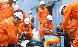 Tập trung nguồn lực và ứng dụng công nghệ đảm bảo cung cấp điện an toàn, liên tục tại TPHCM