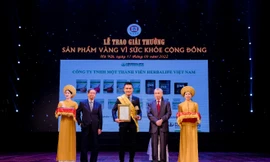 Herbalife Việt Nam nhận giải thưởng “Sản phẩm vàng vì sức khỏe cộng đồng năm 2022” 