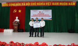 EVNGENCO3 thắp sáng đường quê, tri ân người dân Côn Đảo