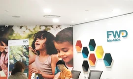 FWD sẽ hỗ trợ thêm 20 triệu đồng/người cho tất cả khách hàng nếu không may nhiễm chủng mới của virut Covid-19