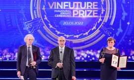 Chủ nhân Giải thưởng VinFuture tiết lộ về việc sử dụng khoản thưởng triệu đô 