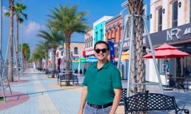 Quay lại Việt Nam sau 10 năm, diễn viên Đức Tiến tậu nhà tại vùng biển Hồ Tràm