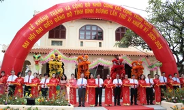 Lãnh đạo tỉnh Bình Dương cắt băng khánh thành nhà truyền thông TP Thủ Dầu Một