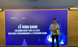 Từ kỹ sư cầu đường đến lập trình viên xuất sắc tại FPT Software