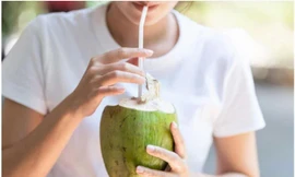Nước dừa có thể giúp bạn vượt covid như thế nào?