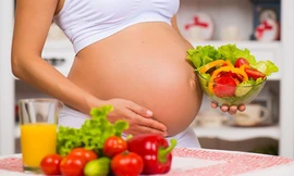 Bà bầu nên ăn gì trong quá trình mang thai