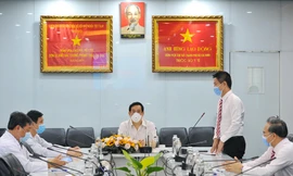 Vietravel trao tặng 15.000 khẩu trang y tế cho y bác sĩ tuyến đầu