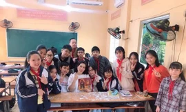 Chuyện về cô giáo với bài thơ đang ‘tạo sóng’ trên MXH về dạy học trong ‘thời COVID’